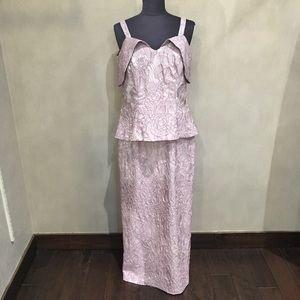 Ursula Size 12 Gown